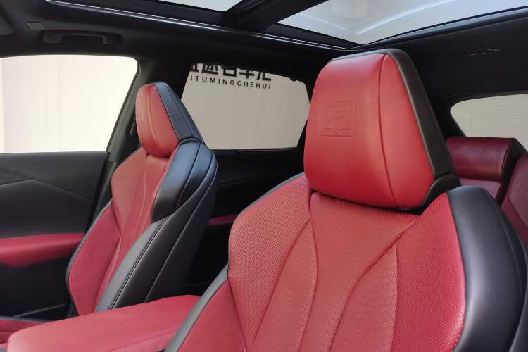 Used Lexus RX 2026 Model 500h Four-Wheel-Drive F SPORT Performance Interior 2