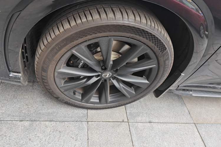 Used Lexus RX 2026 Model 500h Four-Wheel-Drive F SPORT Performance Left Front Wheel Hub