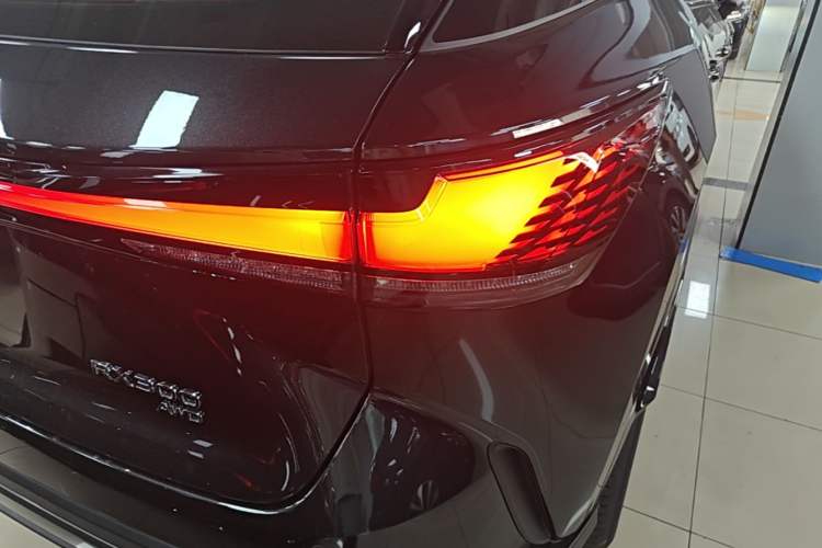 Used Lexus RX 2026 Model 300 Four-Wheel-Drive Junxiang Edition Right Rear Taillight