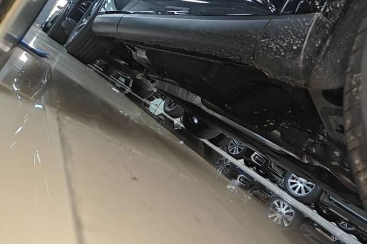 Used Lexus RX 2026 Model 300 Four-Wheel-Drive Junxiang Edition Right Side Sill