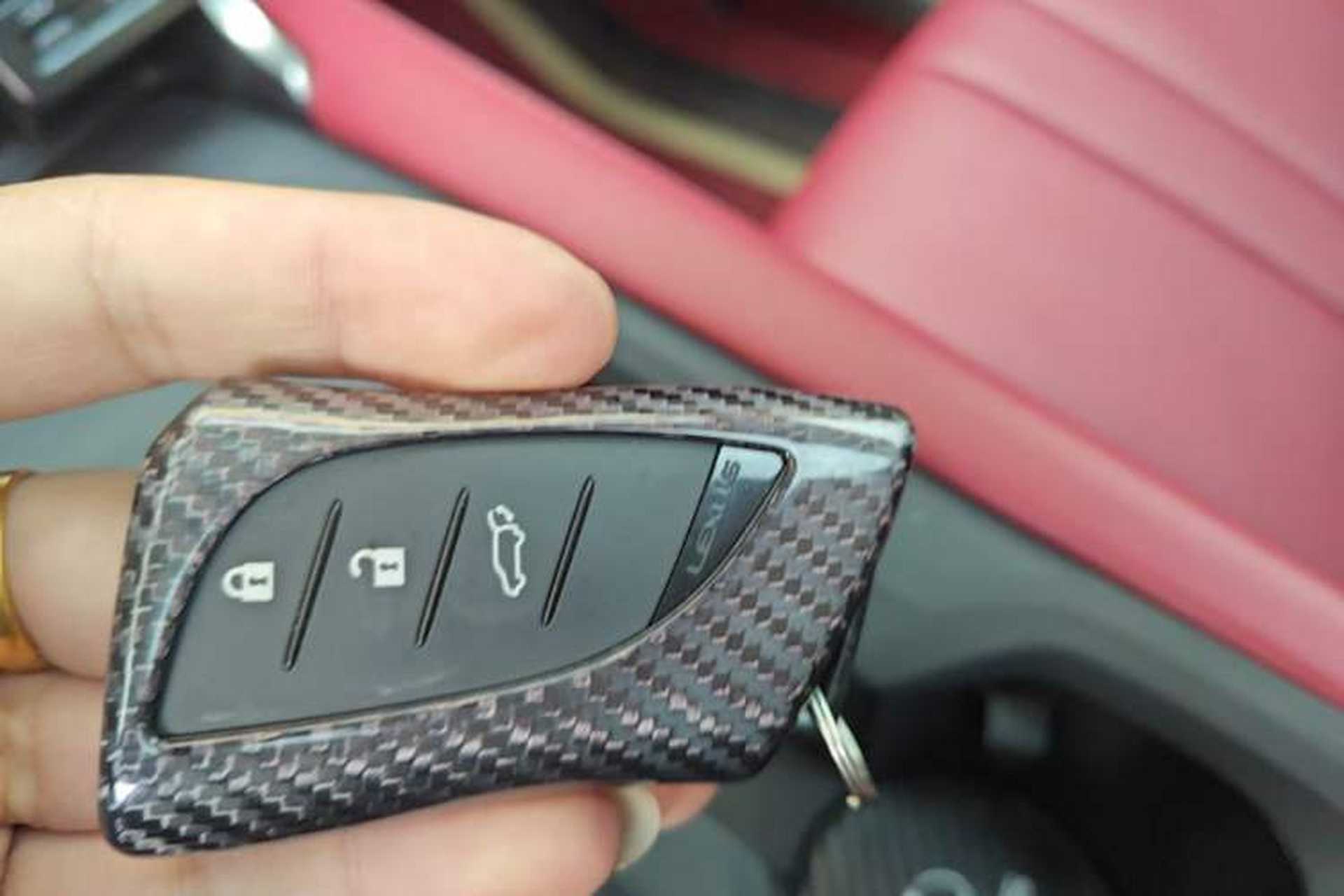 Used Lexus RX 2026 Model 500h Four-Wheel-Drive F SPORT Performance Vehicle Key