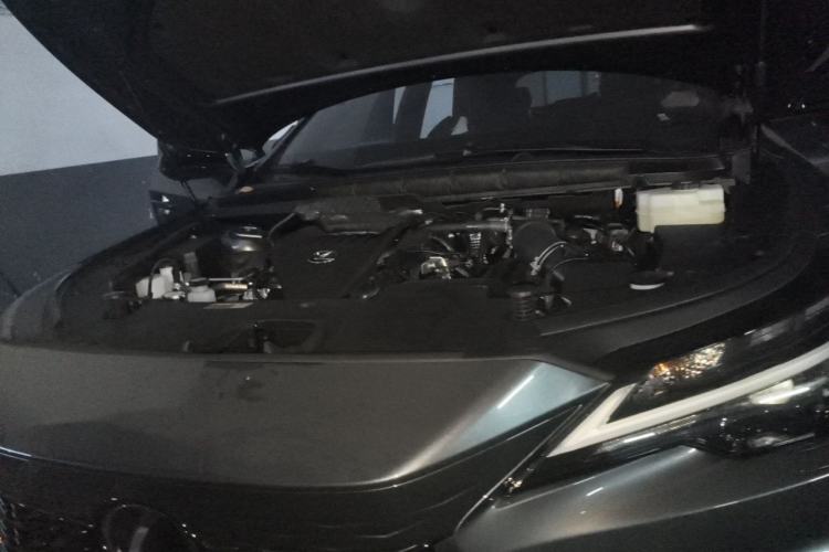 Used Lexus RX 2026 Model 500h Four-Wheel-Drive F SPORT Performance Engine Bay