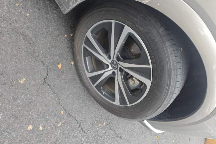 Used Lexus RX 2026 Model 350h Two-Wheel-Drive Joy Edition Right Front Wheel Hub