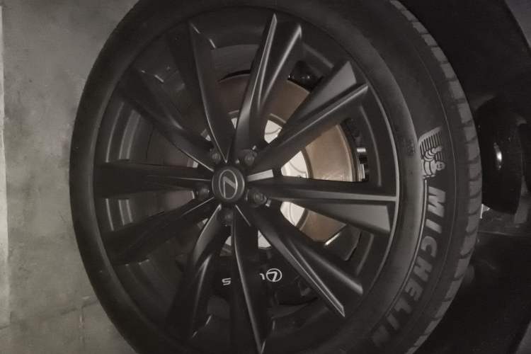 Used Lexus RX 2026 Model 500h Four-Wheel-Drive F SPORT Performance Right Front Wheel Hub