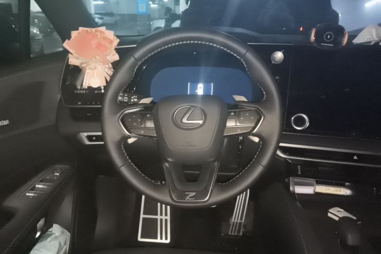 Used Lexus RX 2026 Model 500h Four-Wheel-Drive F SPORT Performance Steering Wheel