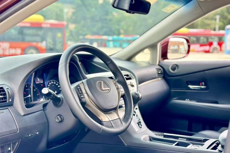 Used Lexus RX Classic 2014 270 Special Limited Edition Interior 12