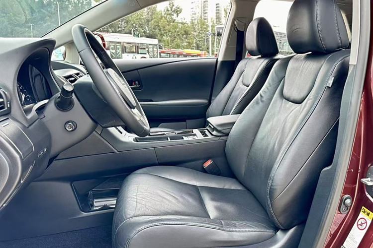 Used Lexus RX Classic 2014 270 Special Limited Edition Interior 4
