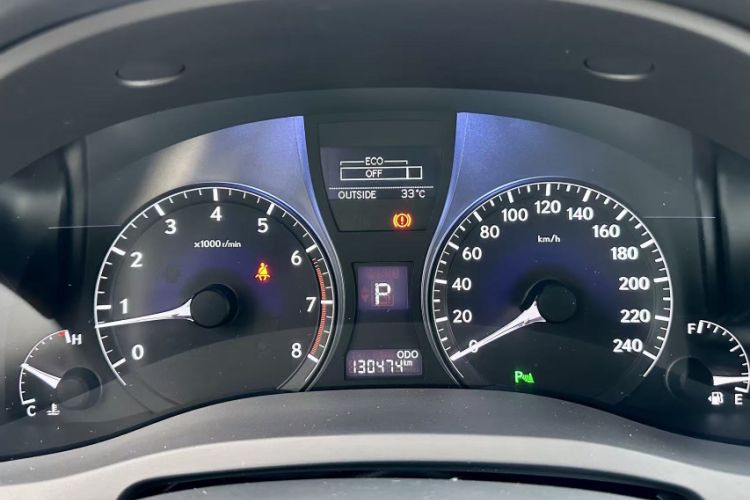 Used Lexus RX Classic 2014 270 Special Limited Edition Odometer Close Up