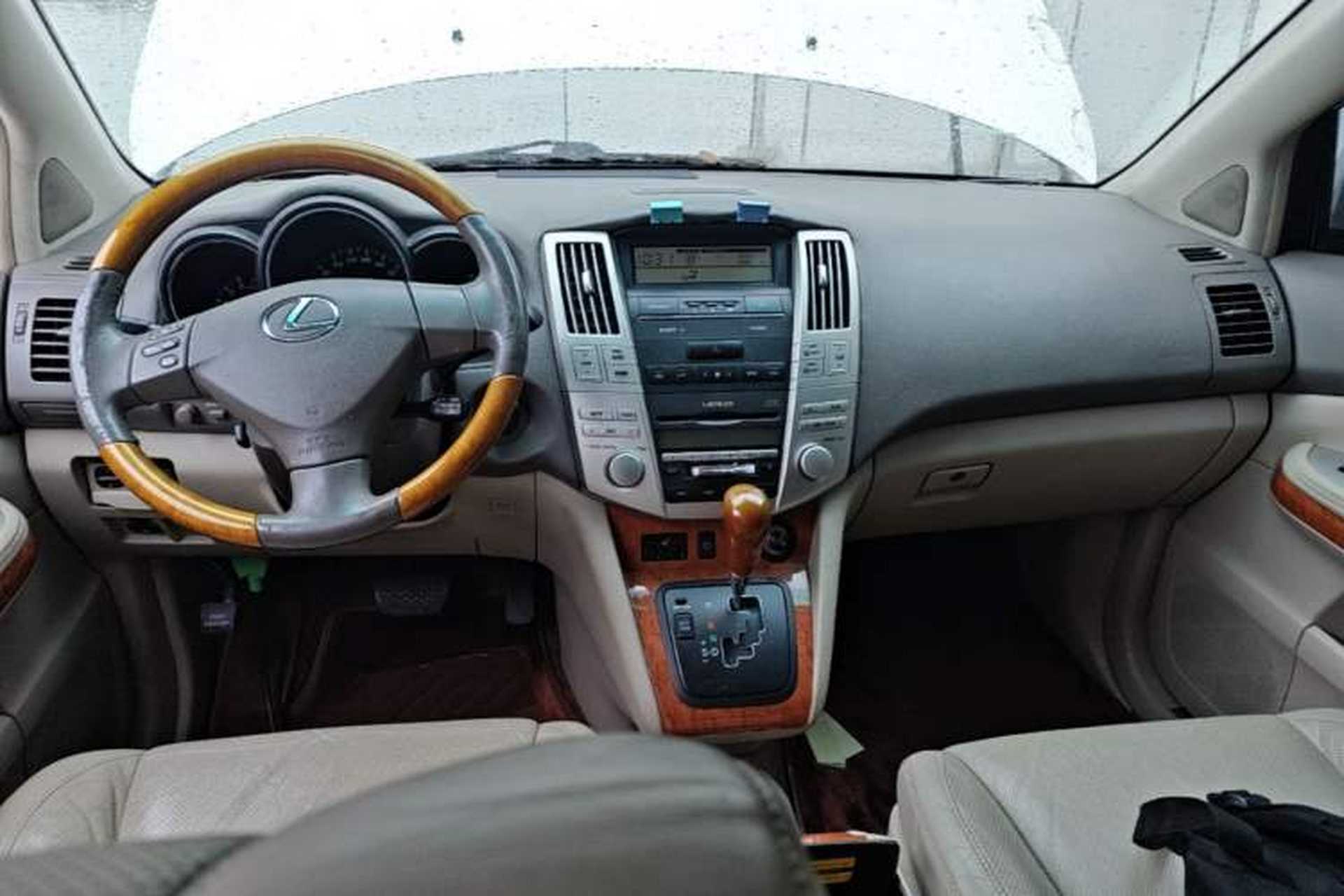 Used Lexus RX Classic 2004 300 Center Console