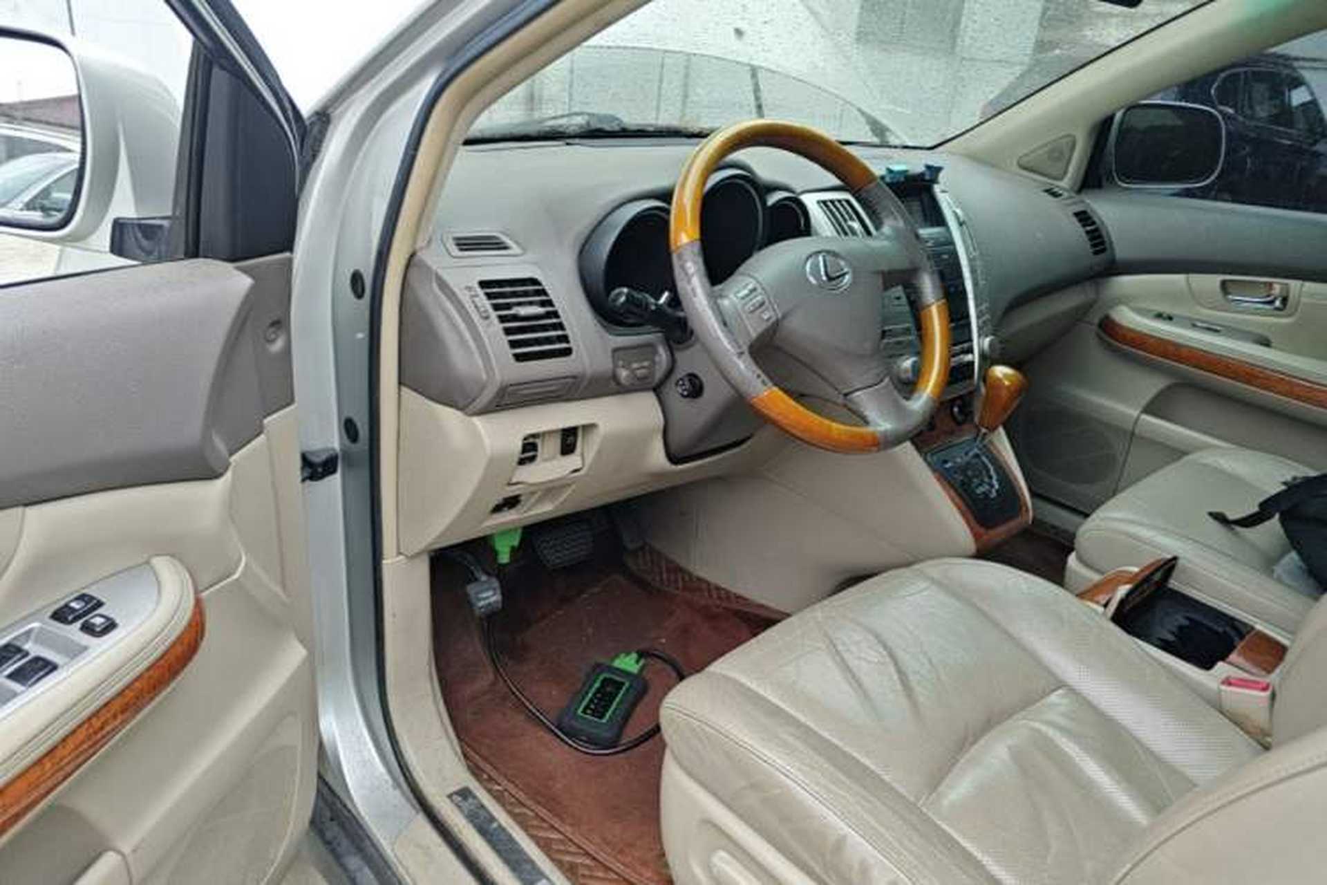 Used Lexus RX Classic 2004 300 Driver Seat