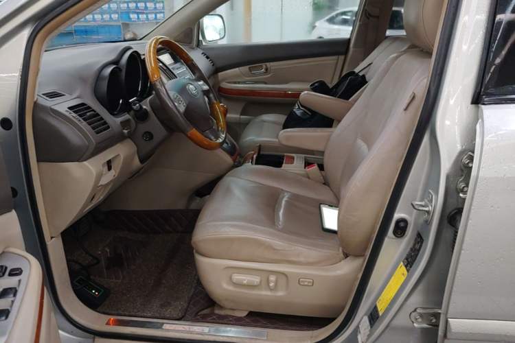 Used Lexus RX Classic 2004 300 Left Front Seat