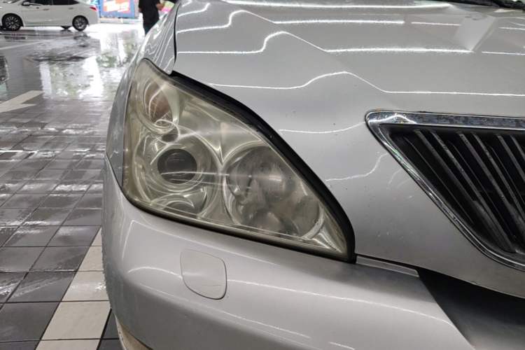 Used Lexus RX Classic 2004 300 Right Front Headlight