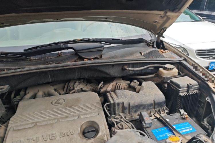 Used Lexus RX Classic 2004 300 Engine Bay Left