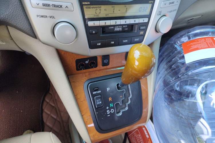 Used Lexus RX Classic 2006 350 Gear Lever