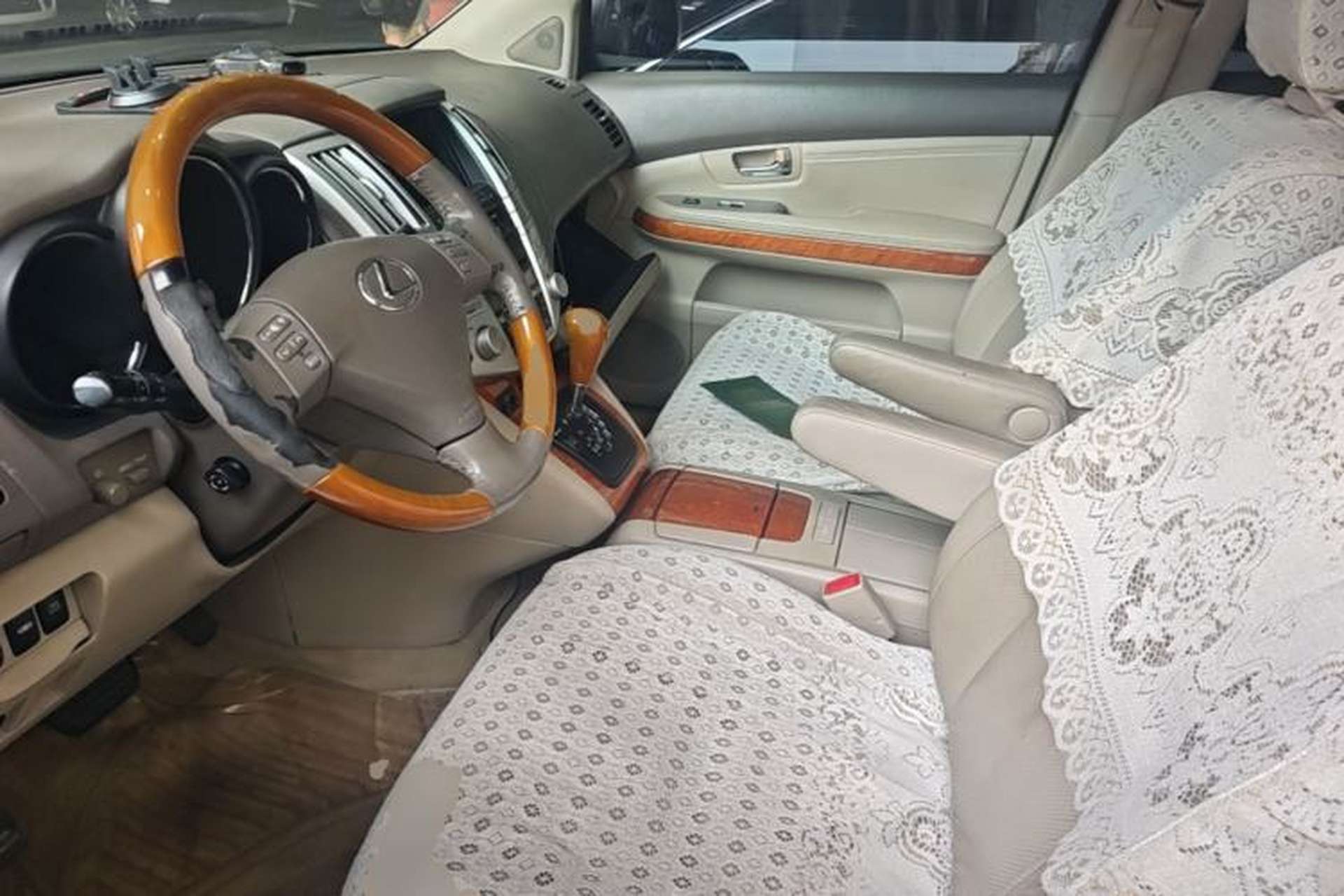 Used Lexus RX Classic 2006 350 Left Front Seat