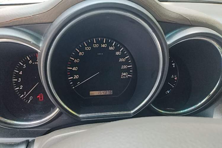 Used Lexus RX Classic 2006 350 Instrument Cluster