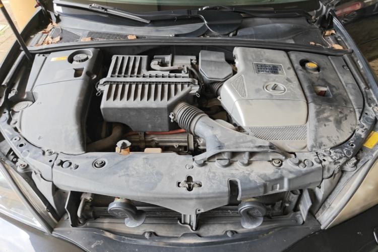 Used Lexus RX Classic 2007 400h Engine Bay
