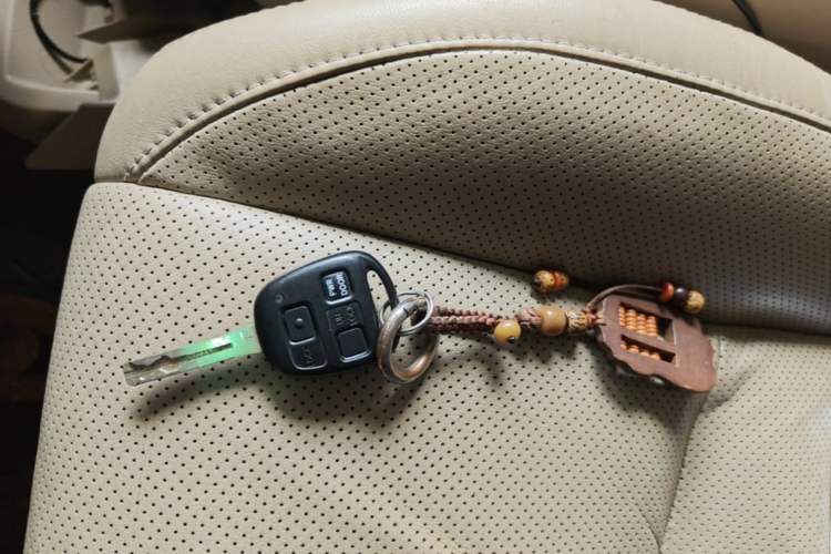 Used Lexus RX Classic 2007 400h Vehicle Key