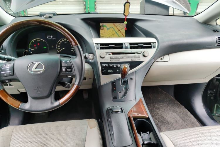 Used Lexus RX Classic 2009 450h Center Console