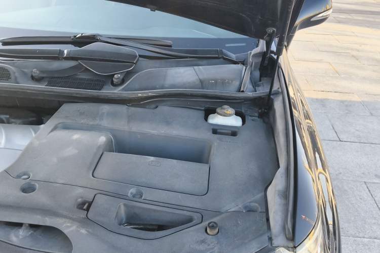 Used Lexus RX Classic 2009 350 Luxury Edition Engine Bay Left