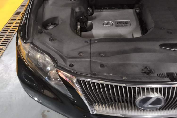 Used Lexus RX Classic 2009 450h Engine Bay Right