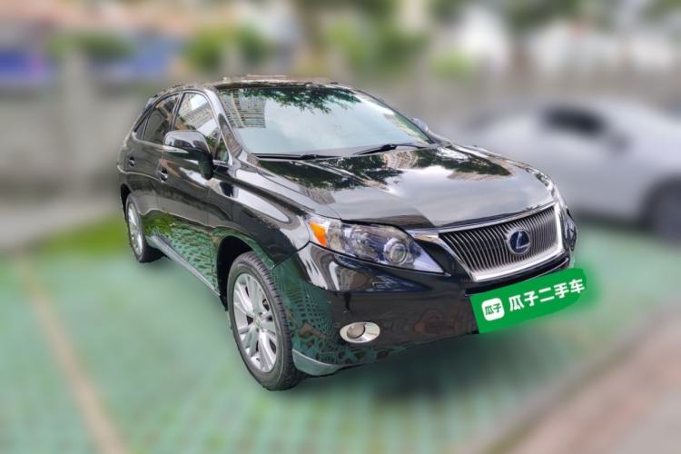 Used Lexus RX Classic 2009 450h Front Right 45 Deg