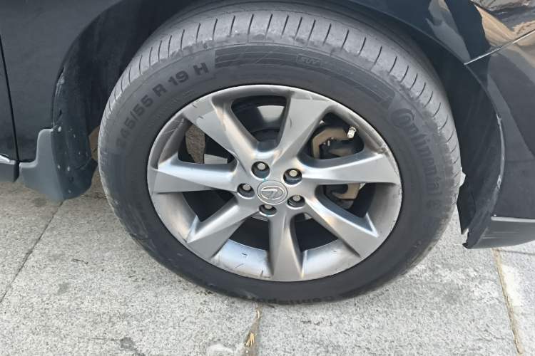 Used Lexus RX Classic 2009 350 Luxury Edition Right Front Wheel Hub