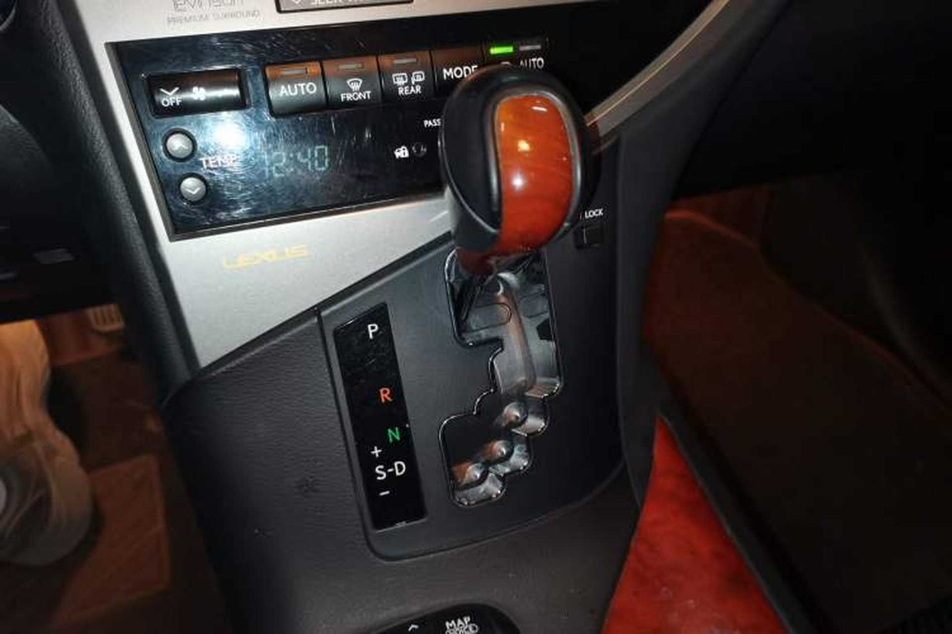 Used Lexus RX Classic 2009 450h Gear Lever