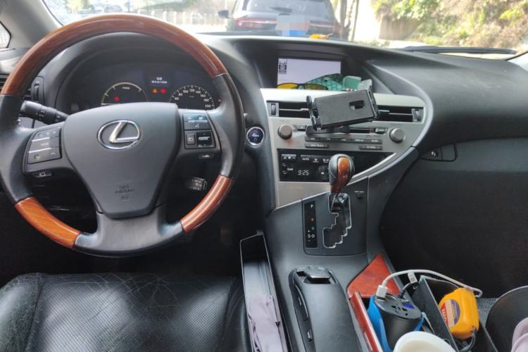 Used Lexus RX Classic 2009 450h Center Console