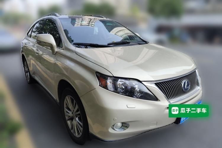 Used Lexus RX Classic 2009 450h Front Right 45 Deg
