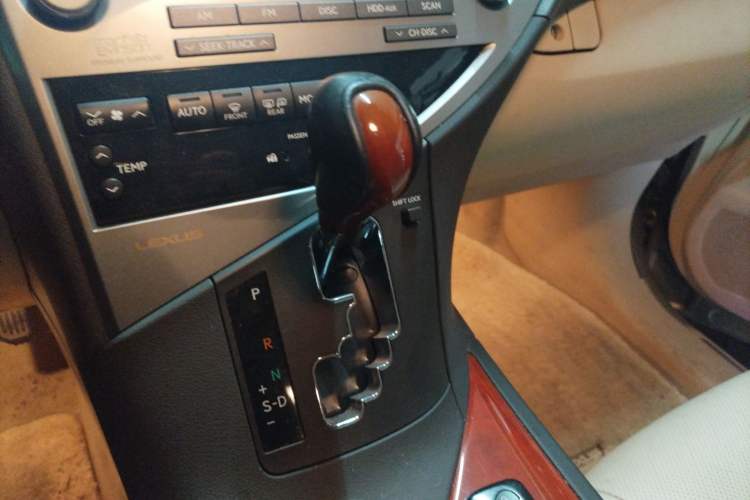 Used Lexus RX Classic 2009 450h Gear Lever