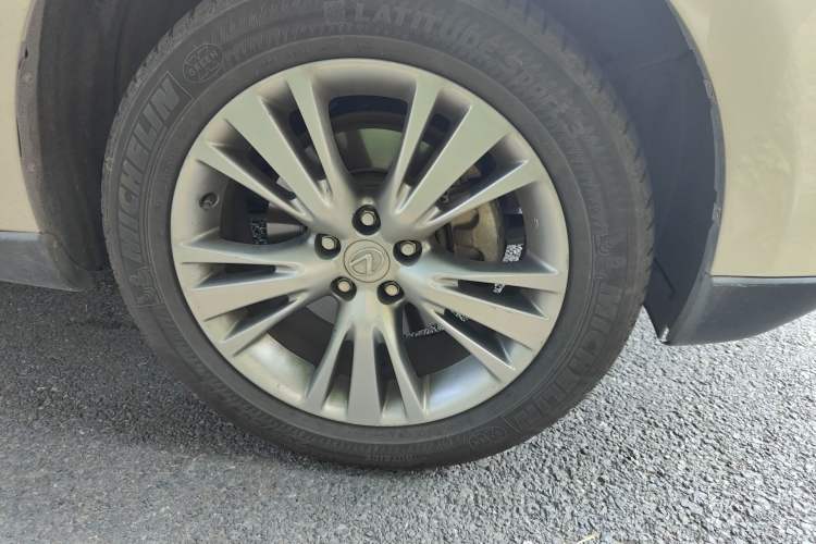 Used Lexus RX Classic 2009 450h Right Front Wheel Hub