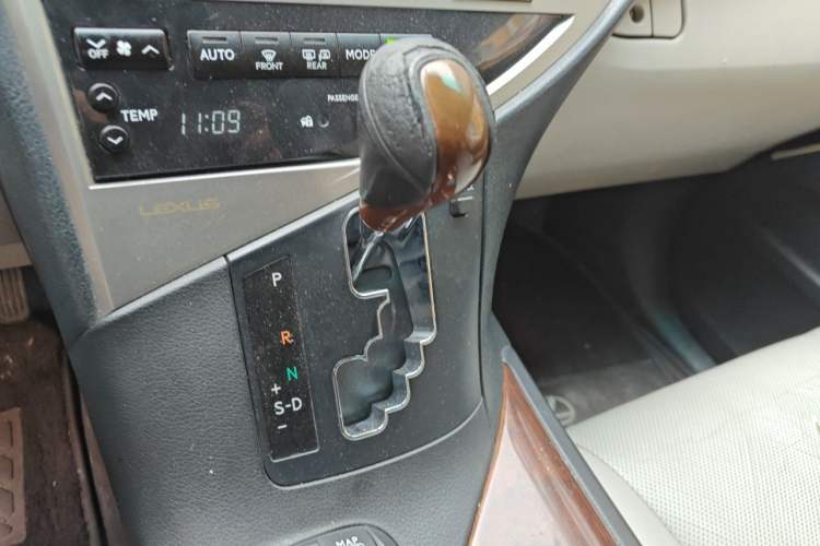 Used Lexus RX Classic 2009 450h Gear Lever