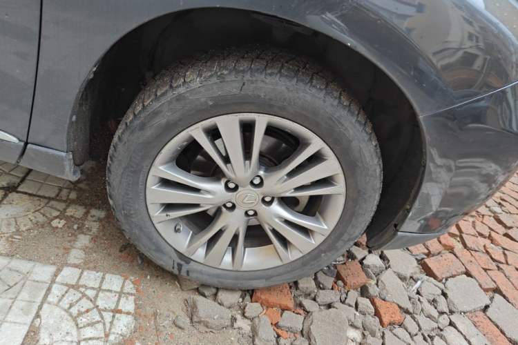 Used Lexus RX Classic 2009 450h Right Front Wheel Hub