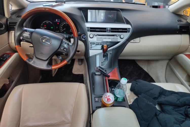 Used Lexus RX Classic 2009 450h Center Console