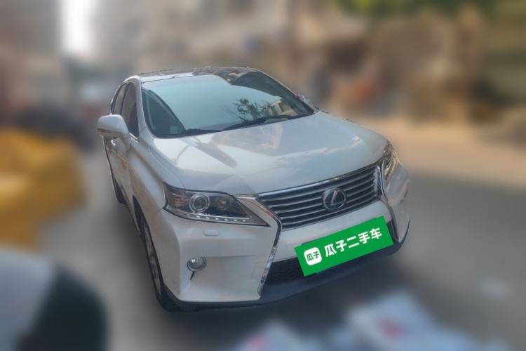 Used Lexus RX Classic 2009 450h Front Right 45 Deg