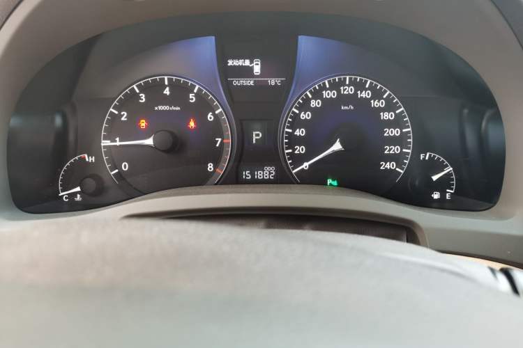 Used Lexus RX Classic 2009 350 Prestige Edition Odometer Close Up
