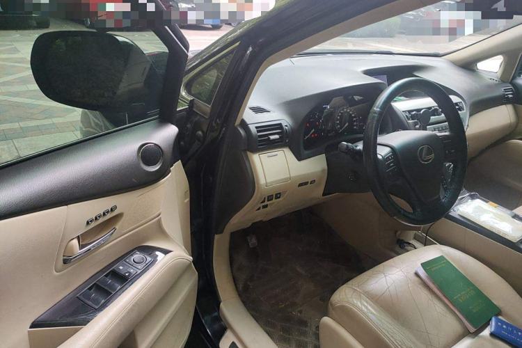 Used Lexus RX Classic 2010 350 Elegant Edition Interior 3