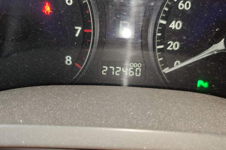 Used Lexus RX Classic 2010 350 Elegant Edition Odometer Close Up