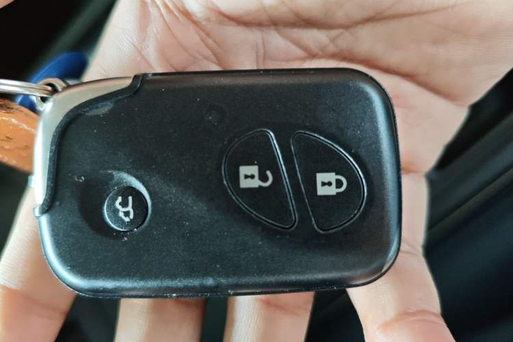 Used Lexus RX Classic 2010 350 Elegant Edition Vehicle Key