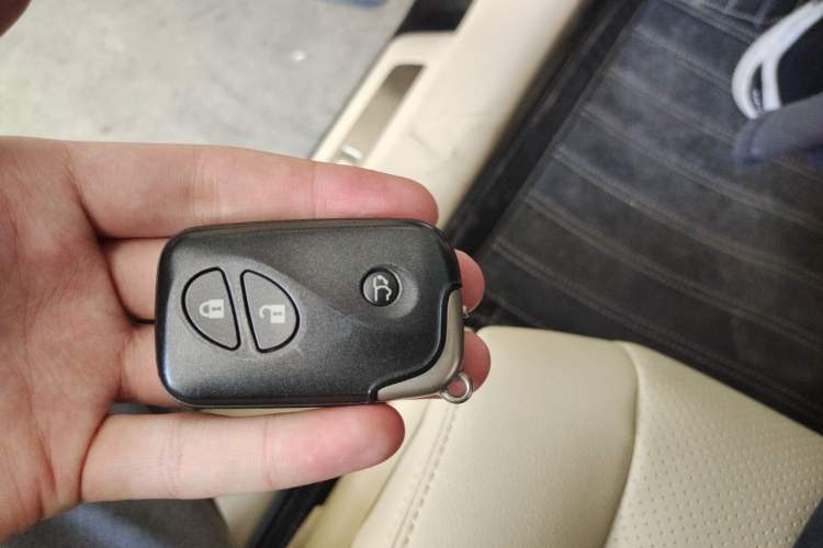 Used Lexus RX Classic 2010 350 Elegant Edition Vehicle Key