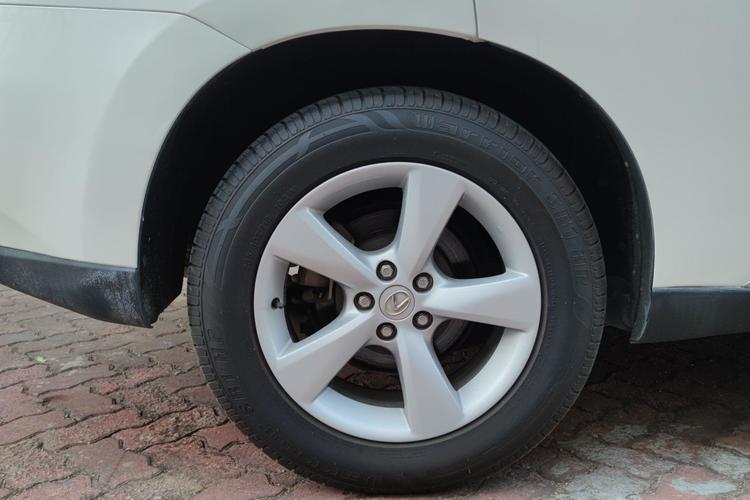 Used Lexus RX Classic 2010 350 Elegant Edition Right Rear Wheel Hub