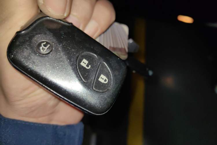 Used Lexus RX Classic 2010 350 Elegant Edition Vehicle Key