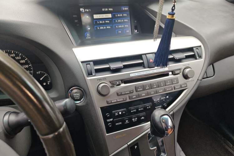 Used Lexus RX Classic 2011 270 Elegant Edition Audio And AC Panel
