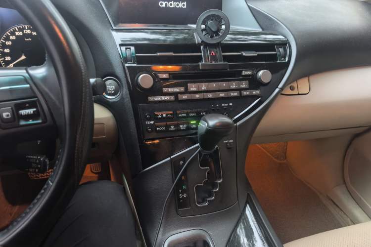 Used Lexus RX Classic 2011 270 Luxury Edition Audio And AC Panel