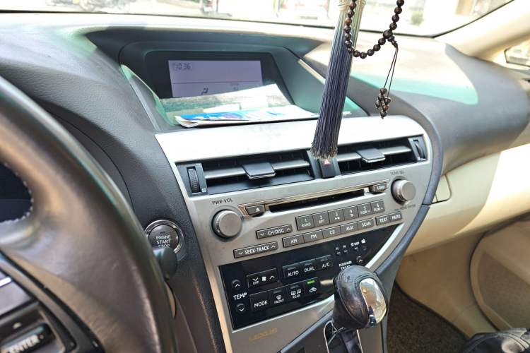 Used Lexus RX Classic 2011 270 Elegant Edition Audio And AC Panel