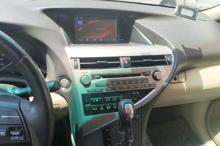 Used Lexus RX Classic 2011 270 Elegant Edition Audio And AC Panel