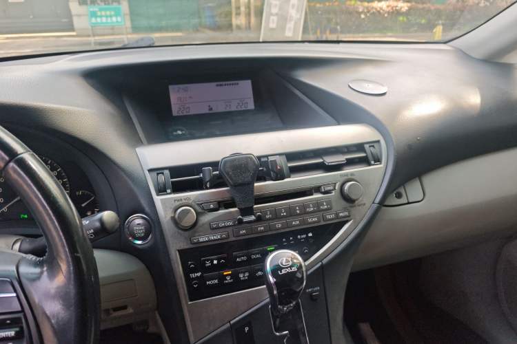 Used Lexus RX Classic 2011 270 Elite Edition Audio And AC Panel