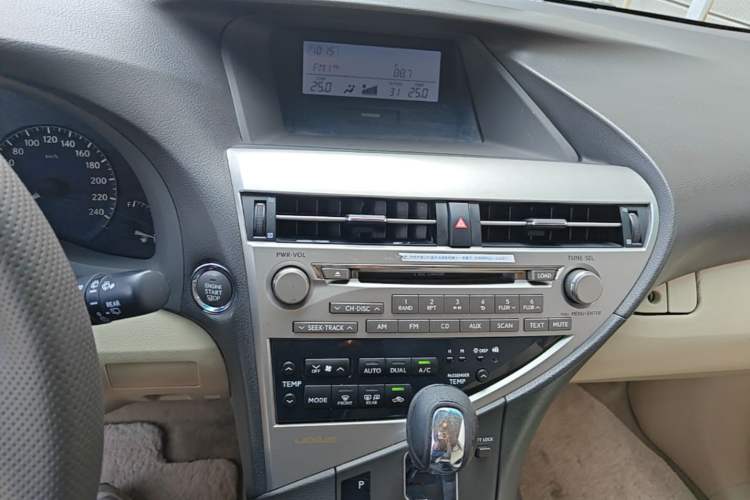 Used Lexus RX Classic 2011 270 Elegant Edition Audio And AC Panel