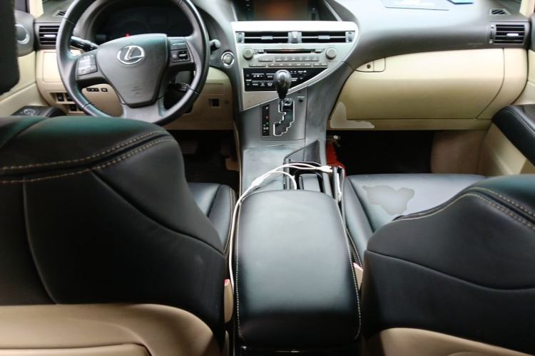 Used Lexus RX Classic 2011 270 Elegant Edition Center Console